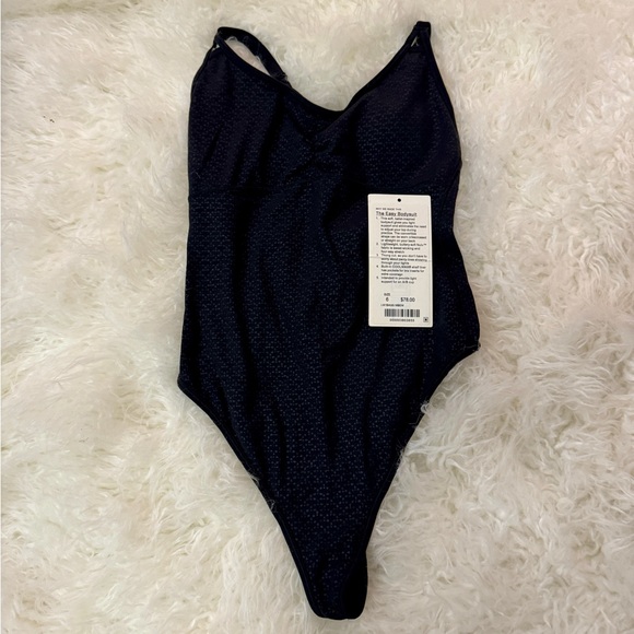 New Lululemon The Easy Bodysuit Black Print MBEM size 6 - Picture 3 of 5